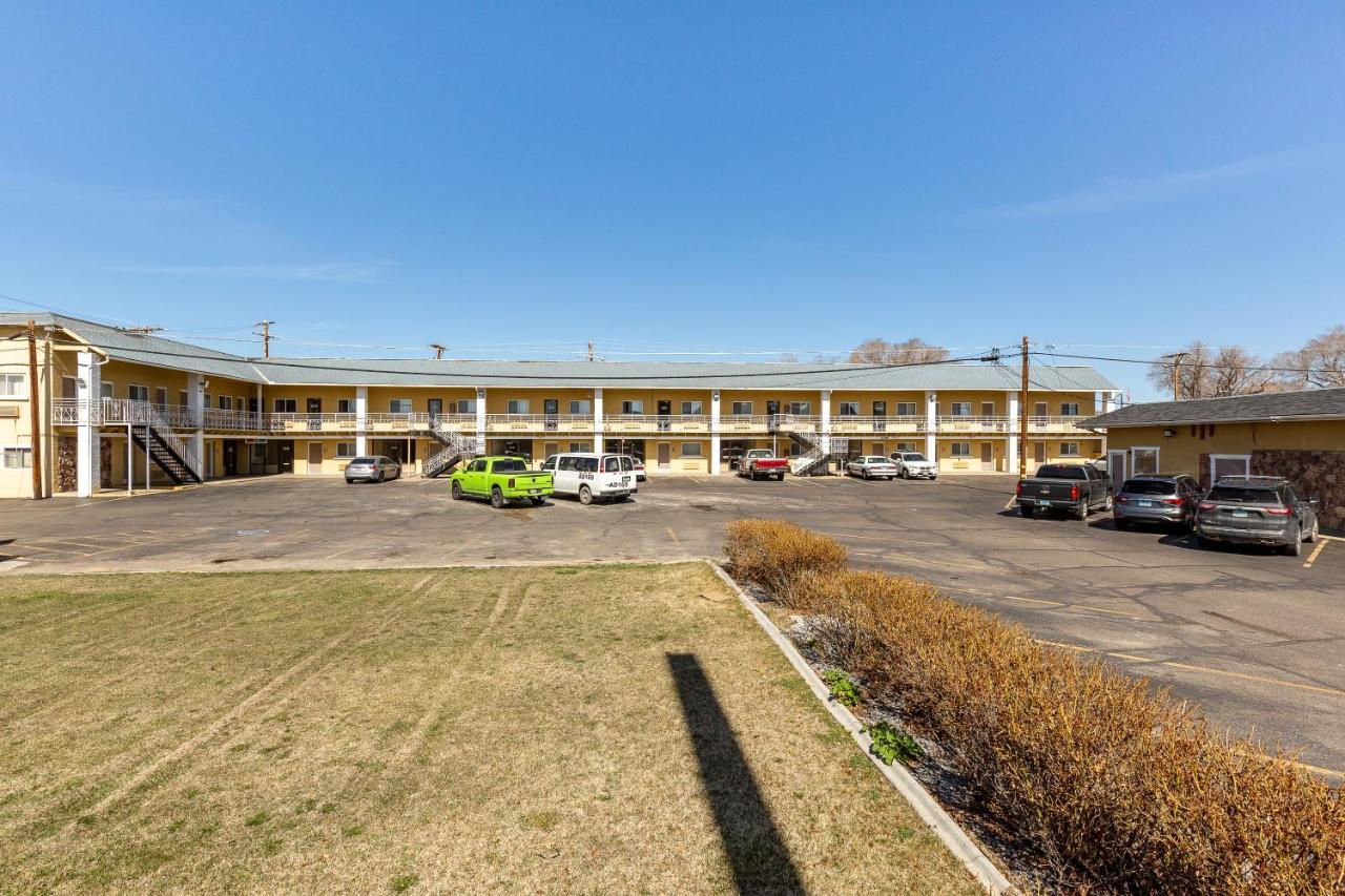 Stay Express Inn Elko Exterior photo